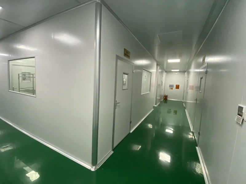 phong-sach-nen-epoxy-mau-xanh-luc