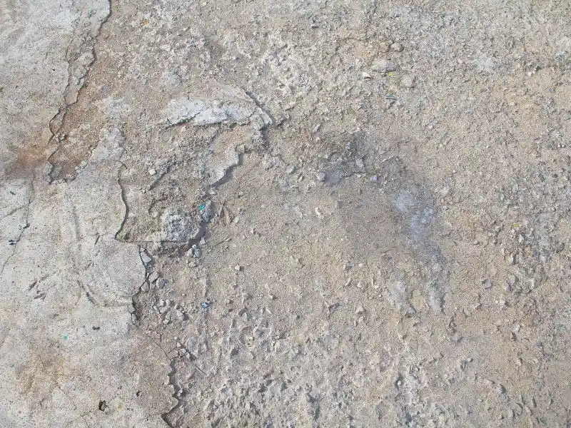 thi-cong-duong-chay-dien-kinh