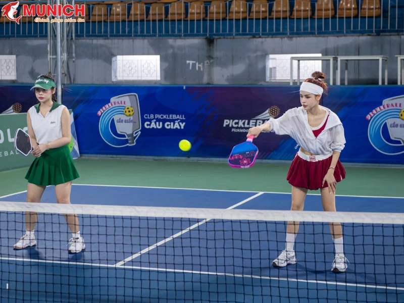 chi-phi-lam-san-pickleball