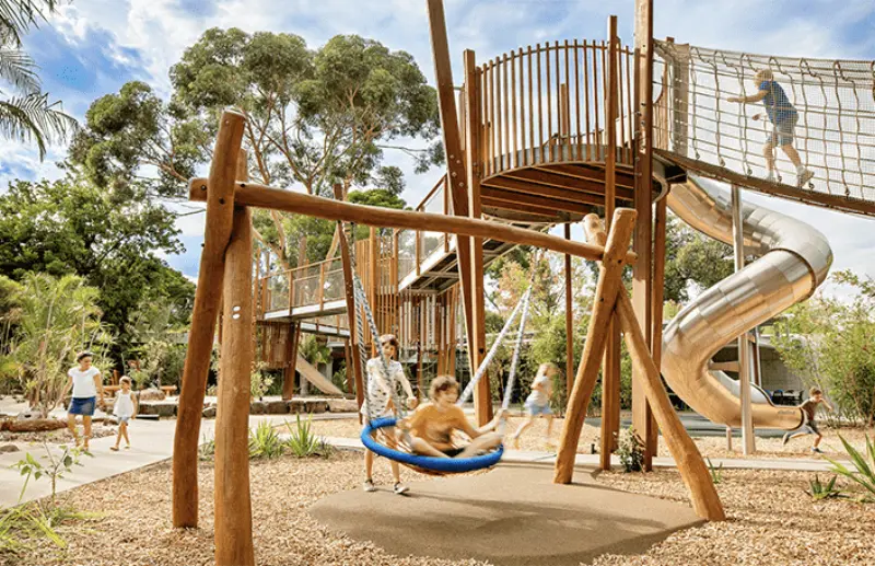 mau-thiet-ke-san-choi-tre-em