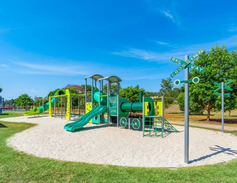 mau-thiet-ke-san-choi-tre-em