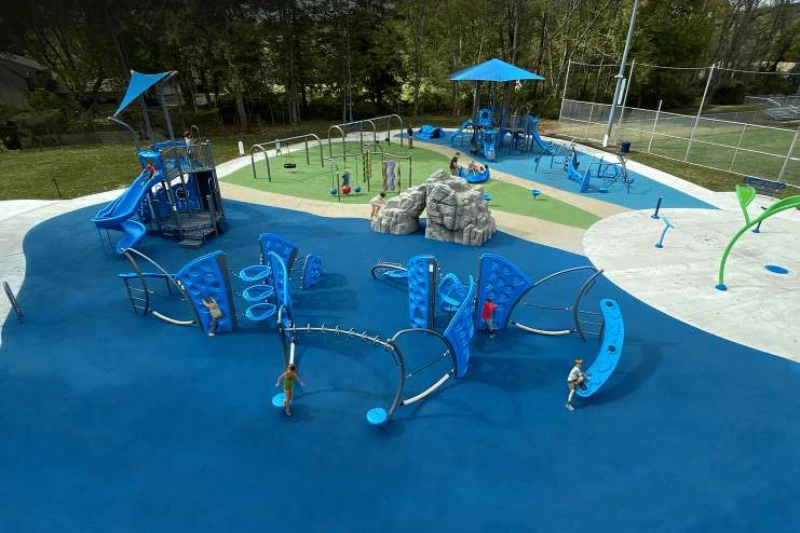 mau-thiet-ke-san-choi-tre-em