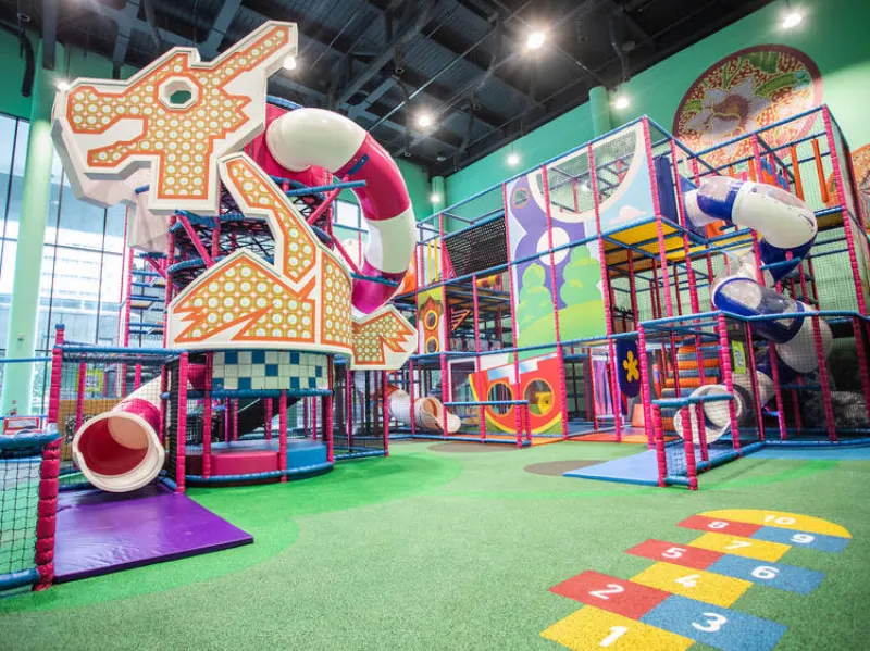 mau-thiet-ke-san-choi-tre-em