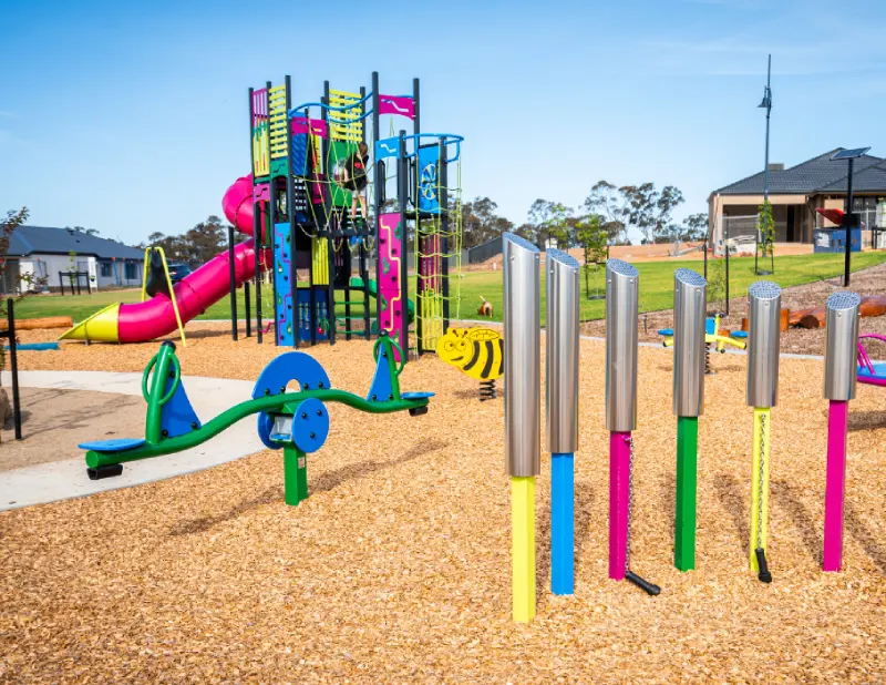 mau-thiet-ke-san-choi-tre-em