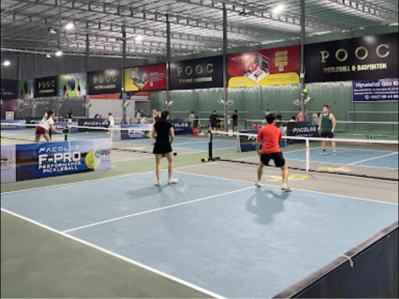 san-pooc-cau-long-pickleball