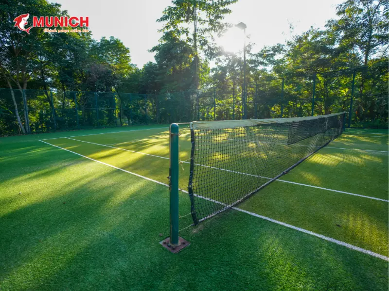 gia-thi-cong-san-tennis