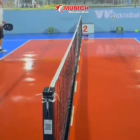 kinh-nghiem-thi-cong-san-the-thao-trong-troi-mua