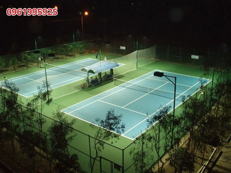 thi-cong-san-cau-long-tphcm