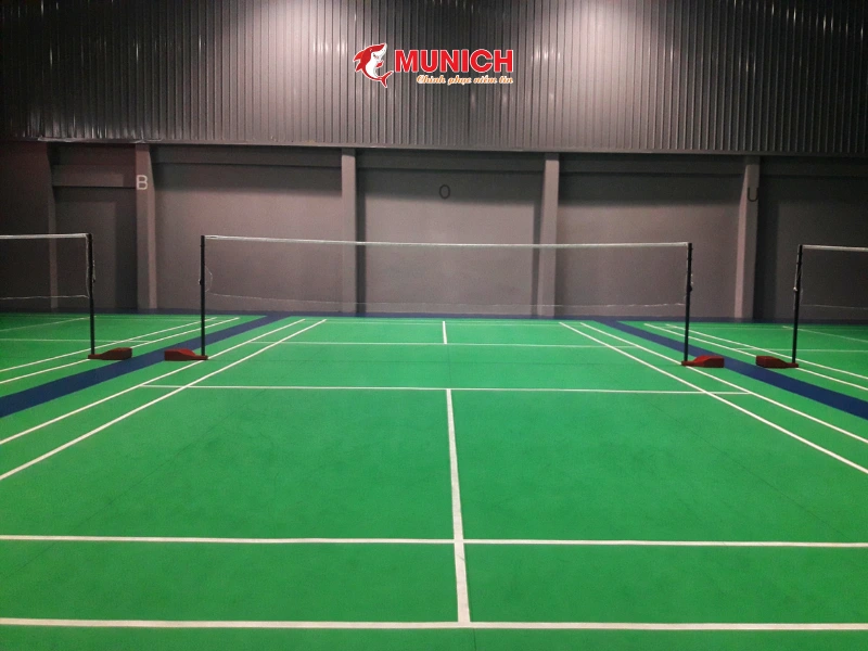 thi-cong-san-cau-long-tphcm