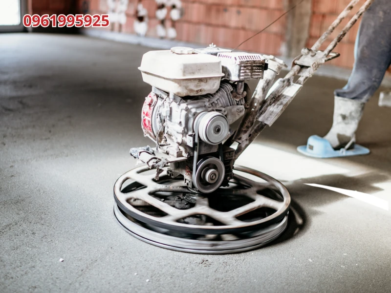 thi-cong-san-tennis-ha-noi