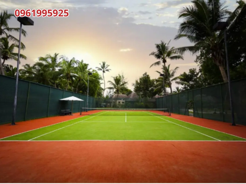 thi-cong-san-tennis-ha-noi